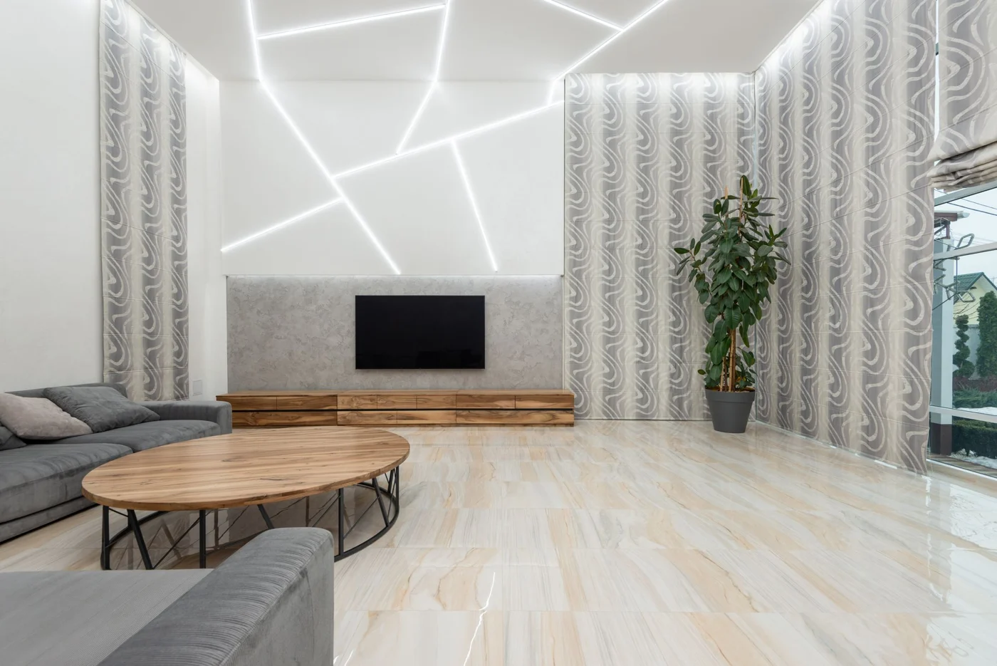 Éclairage décoratif dans un intérieur haut de gamme — photo d’illustration